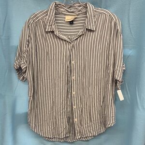 Universal Thread Women's Black and White Striped Blouse